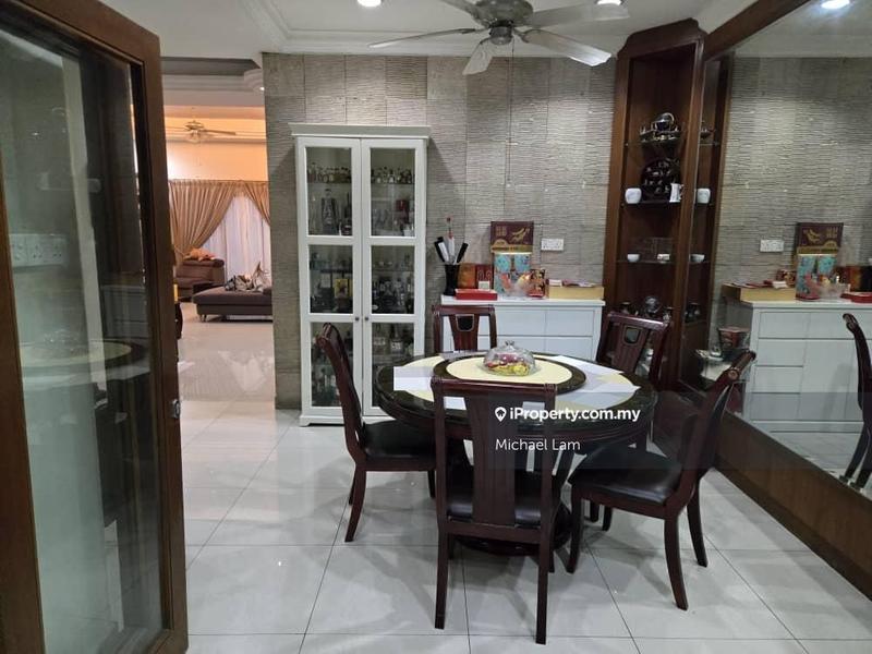 Rumah Berkembar untuk Dijual di Aman Suria, Petaling Jaya oleh Michael Lam - iProperty.com.my