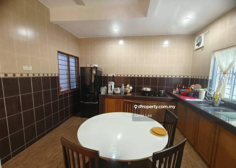1.5-storey Terraced House for Sale in Bandar Bukit Raja, Klang by Janie Lee - iProperty.com.my