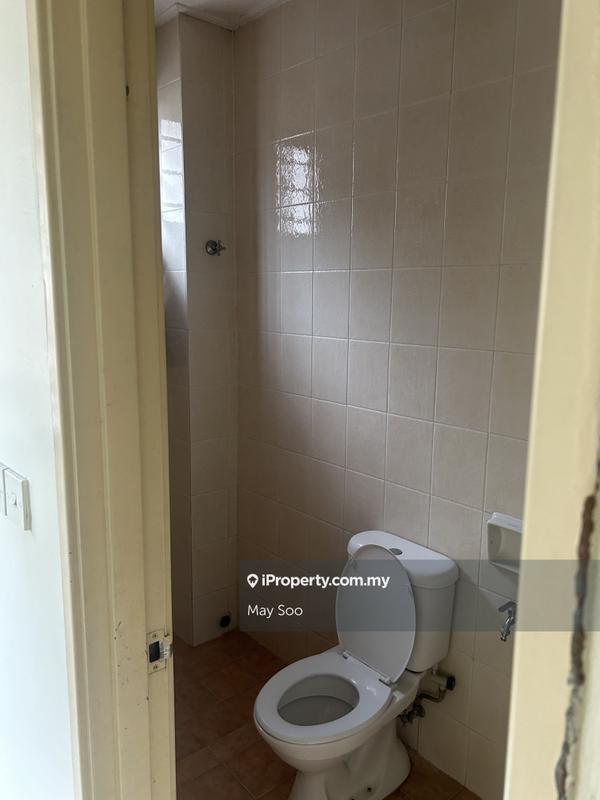 Rumah Berangkai 2 Tingkat untuk Dijual di Bukit Jelutong, Shah Alam oleh May Soo - iProperty.com.my