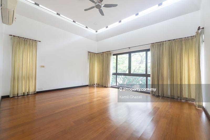 Semi-Detached House for Sale in LAKE VIEW Yara Twinvilla 2.5 Storey Semi-D House, Presint 8 by Kamil Ghazali - iProperty.com.my