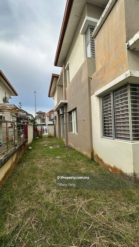 Rumah Berkembar untuk Dijual di Taman Anggun, Rawang oleh Tiffany Yang - iProperty.com.my