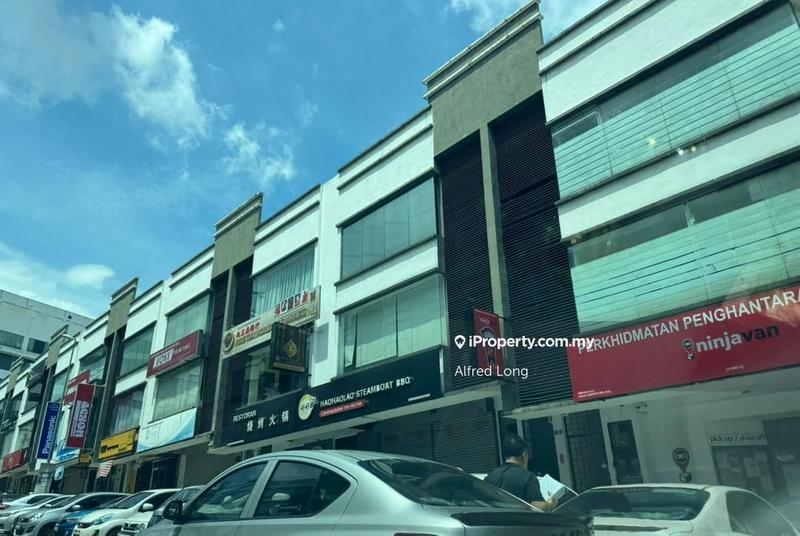 Kedai-Pejabat untuk Disewa di Taman Bukit Serdang, Seri Kembangan oleh Alfred Long - iProperty.com.my
