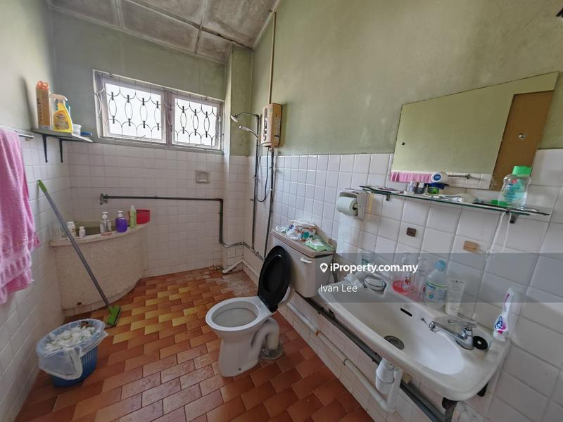 Bungalow House for Sale in SS2, Petaling Jaya by Ivan Lee - iProperty.com.my