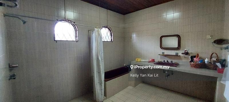 Banglo untuk Dijual di 4a1mr, Ampang oleh Kelly Yan Kai Lit - iProperty.com.my