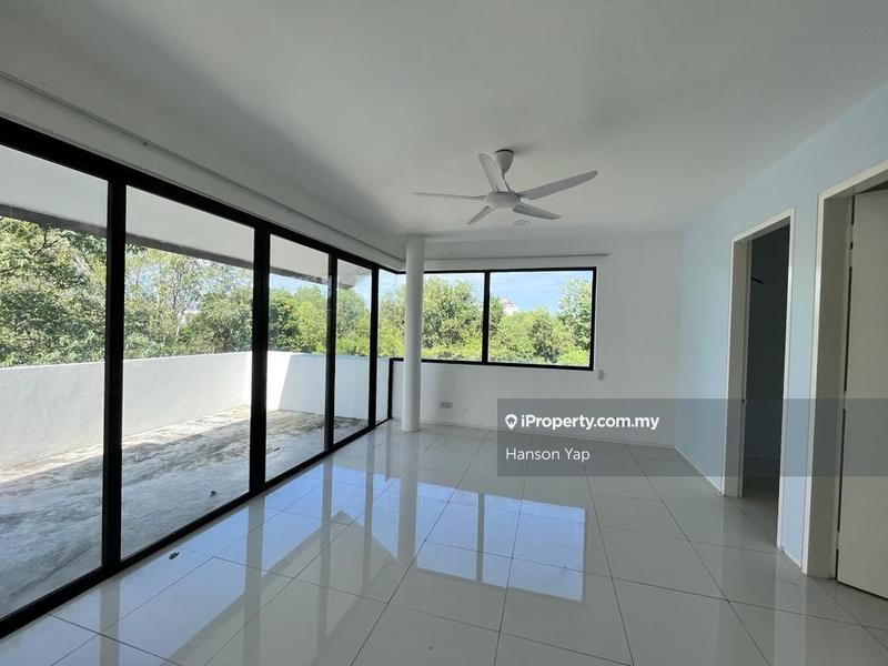 Rumah Berangkai 3 Tingkat untuk Dijual di Bluconstellation, 3 storey corner, seri kembangan, Seri Kembangan oleh Hanson Yap - iProperty.com.my