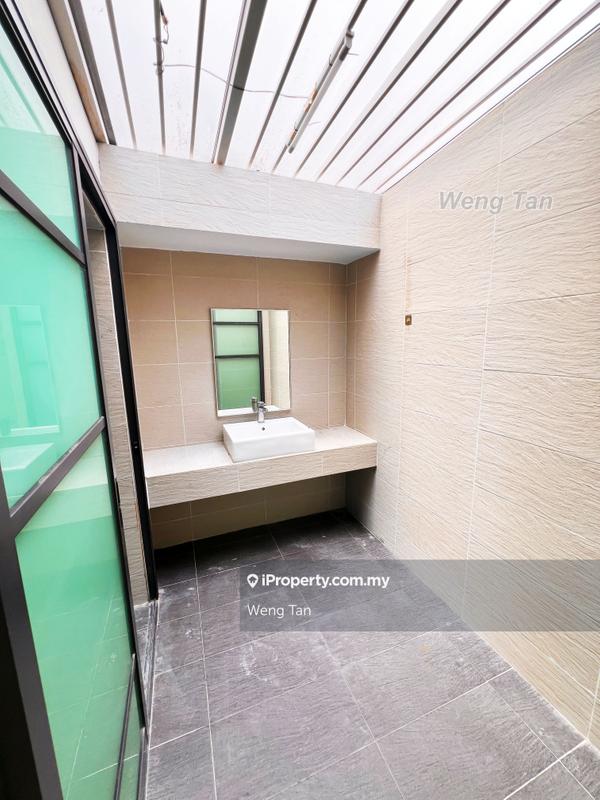 Rumah Berangkai 2 Tingkat untuk Dijual di Laman Glenmarie, Glenmarie oleh Weng Tan - iProperty.com.my