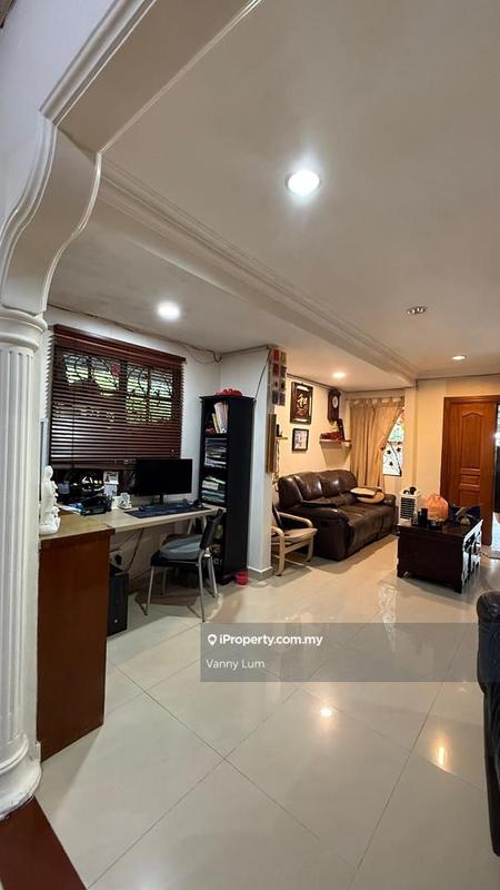 Rumah Berangkai 2 Tingkat untuk Dijual di Damai Perdana Corner House, Cheras oleh Vanny Lum - iProperty.com.my