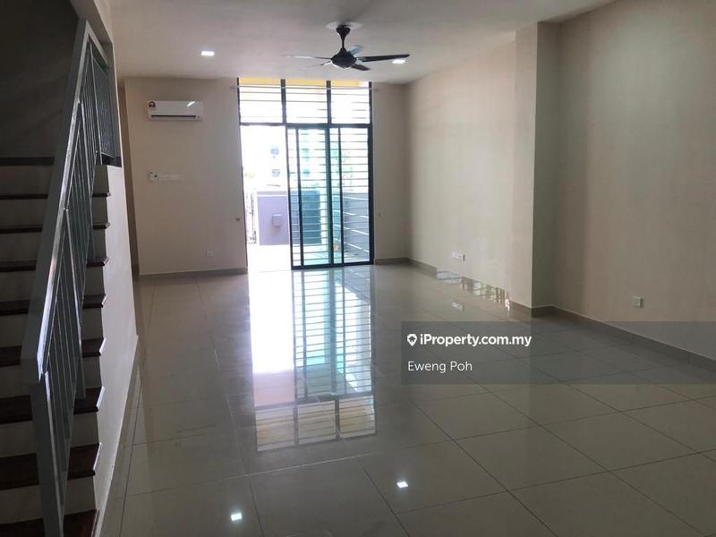 3-storey Terraced House for Sale in 3 Storey Superlink, Ukay Tropika, Ampang Ukay, Ampang by Eweng Poh - iProperty.com.my