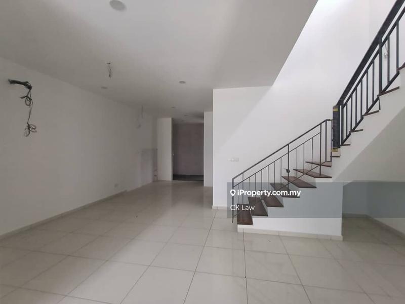 Rumah Berangkai 2 Tingkat untuk Dijual di Kajang East, Semenyih oleh CK Law - iProperty.com.my