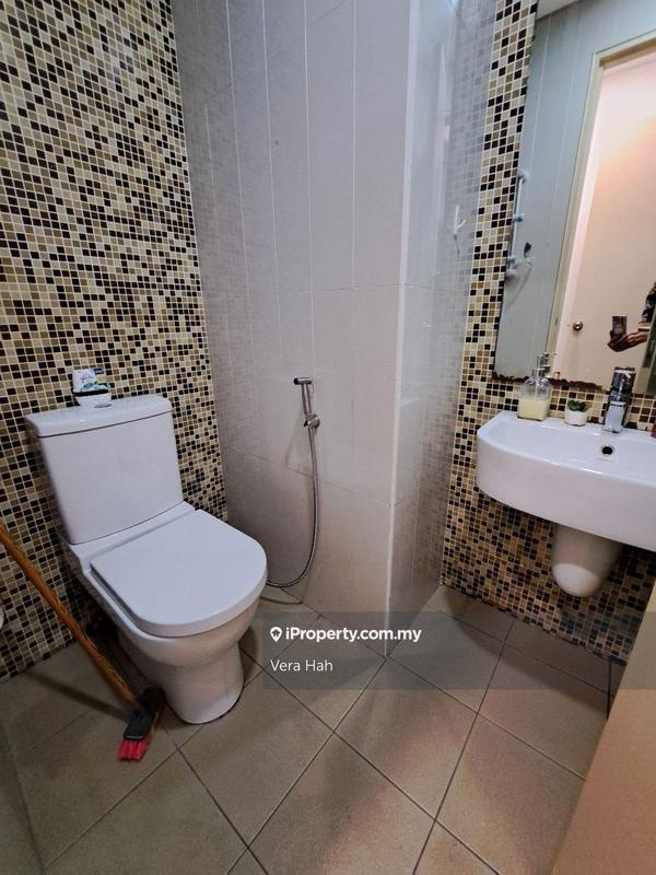 Pejabat untuk Dijual di Oval Damansara, Taman Tun Dr Ismail oleh Vera Hah - iProperty.com.my