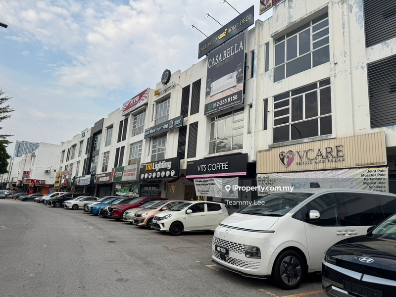 For Sale - ROI 4.1% {29x75} 2.5STY ENDLOT SHOP CHERAS SELATAN 118 FREEHOLD