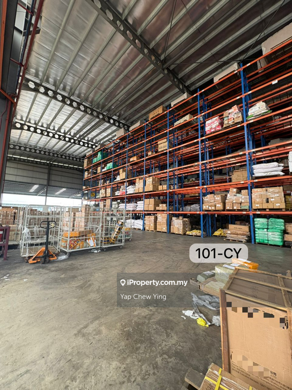 For Rent - CHEAP RENT!! 1Acre/ 300Amp Detached Factory With 2 Storey Office Pandamaran Klang