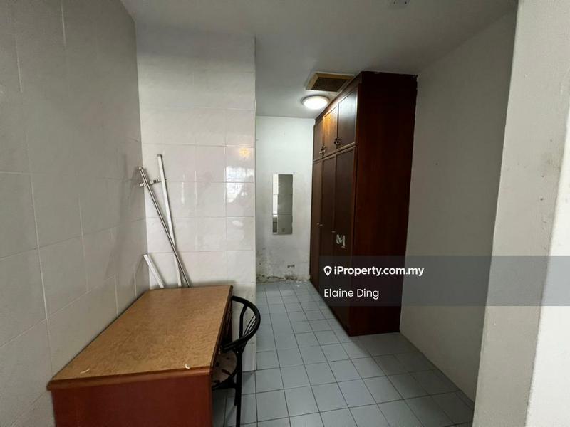 Townhouse for Sale in Country Heights, Kajang by Elaine Ding - Interior - iProperty.com.my