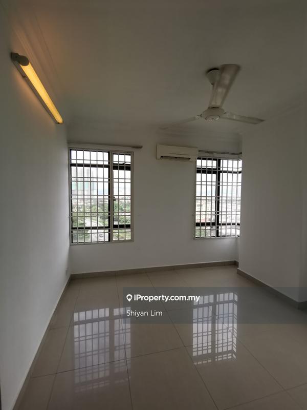 Condominium for Sale in Royal Domain Sri Putramas 2 by Shiyan Lim - iProperty.com.my