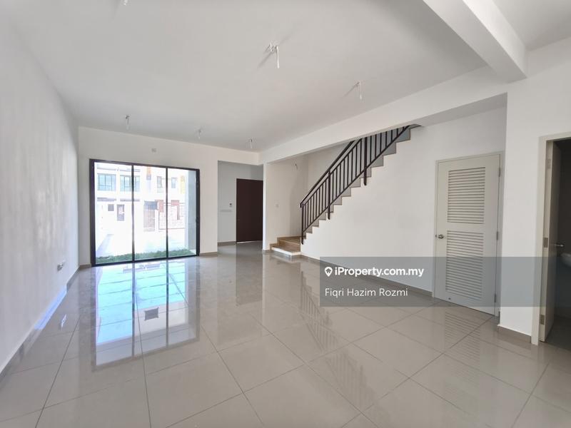 Rumah Teres untuk Dijual di jksop, Semenyih oleh Fiqri Hazim Rozmi - iProperty.com.my