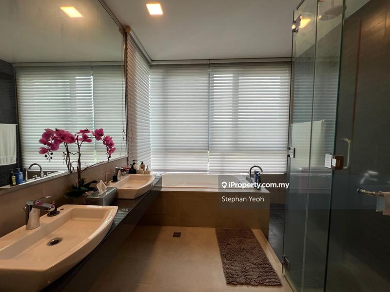 Condominium for Sale in Infinity Beachfront Condominium by Stephan Yeoh - iProperty.com.my