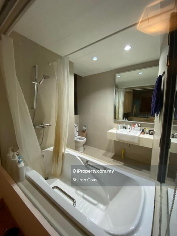 Kediaman Servis untuk Dijual di KL Gateway Residences oleh Sharon Goay - iProperty.com.my
