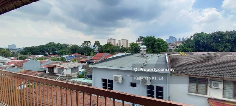Banglo untuk Dijual di 4a1mr, Ampang oleh Kelly Yan Kai Lit - iProperty.com.my