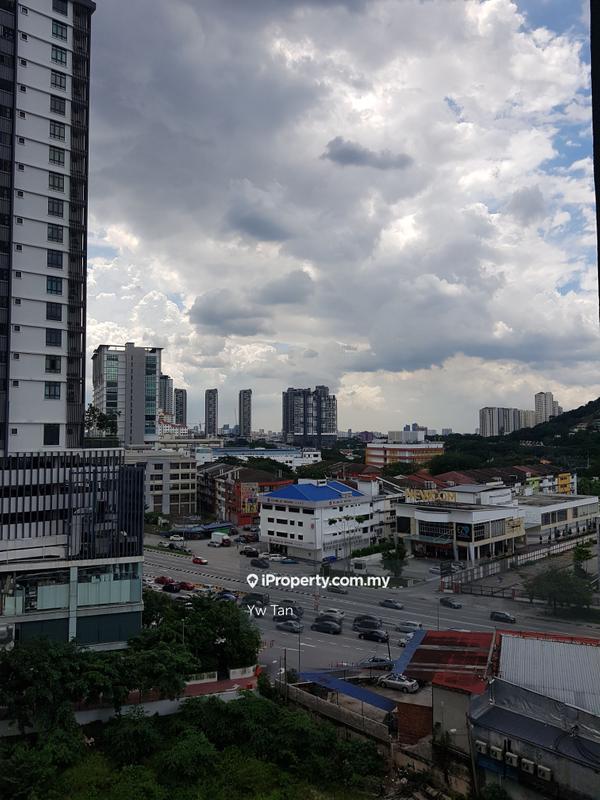 Kediaman Servis untuk Dijual di Residency V oleh Yw Tan - iProperty.com.my