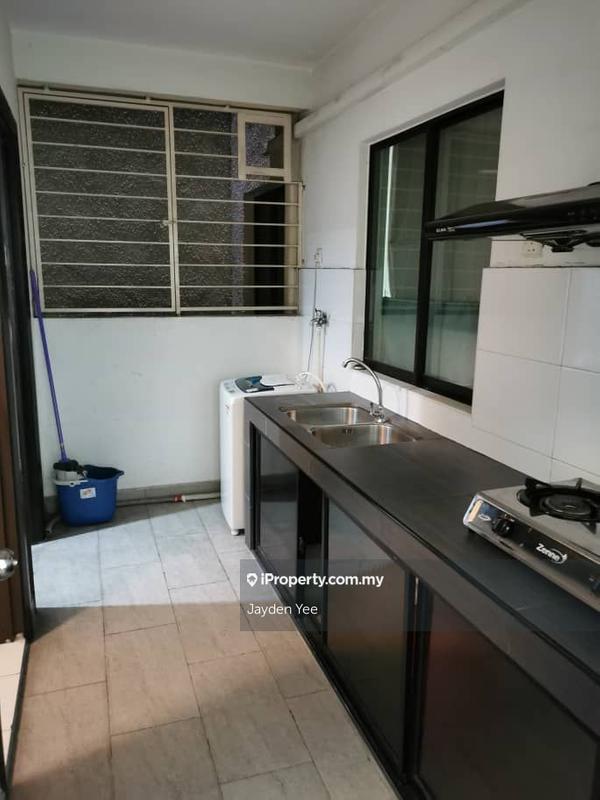 Service Residence for Sale in Saville Residence by Jayden Yee - iProperty.com.my