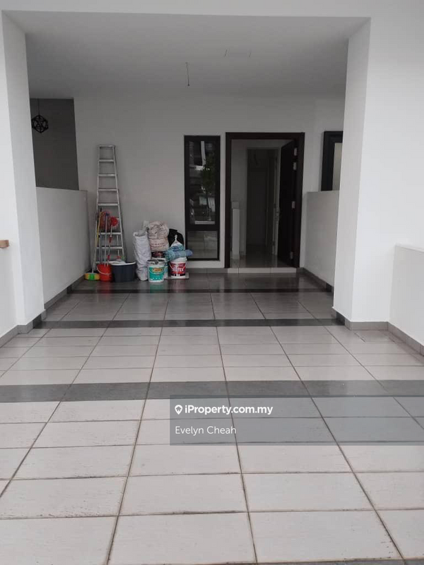 Townhouse for Sale in 16 Sierra, Puchong by Evelyn Cheah - iProperty.com.my
