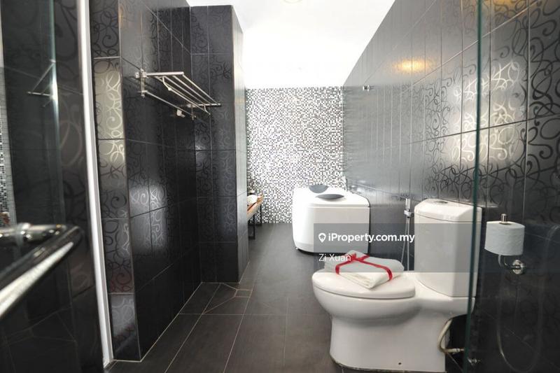 Condominium for Sale in Impiana On The Waterfront Condominium by Zi Xuan - iProperty.com.my