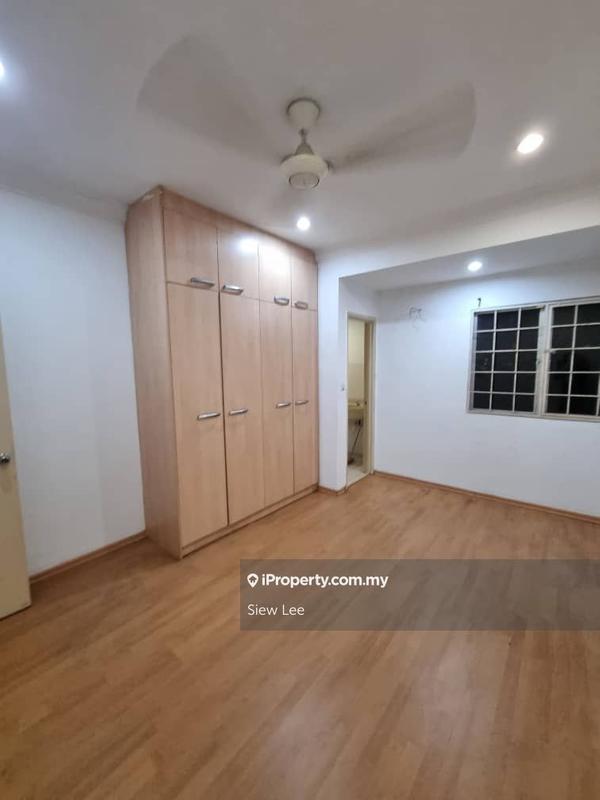 Rumah Teres 2-Tingkat untuk Dijual di Seri Utama Damansara, Kota Damansara oleh Siew Lee - iProperty.com.my