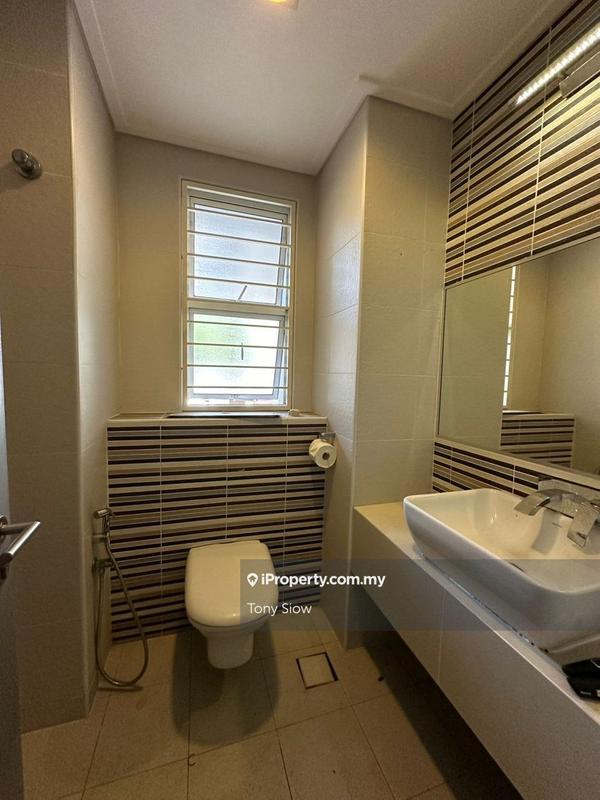2.5-storey Terraced House for Sale in USJ Heights, Subang Jaya by Tony Siow - iProperty.com.my