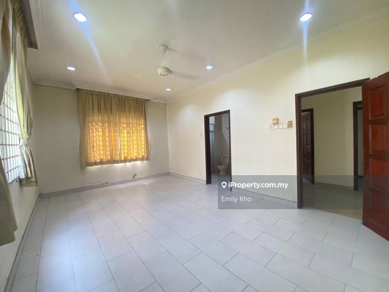 Bungalow House for Rent in Glenmarie Courts, Shah Alam by Emily Kho - iProperty.com.my