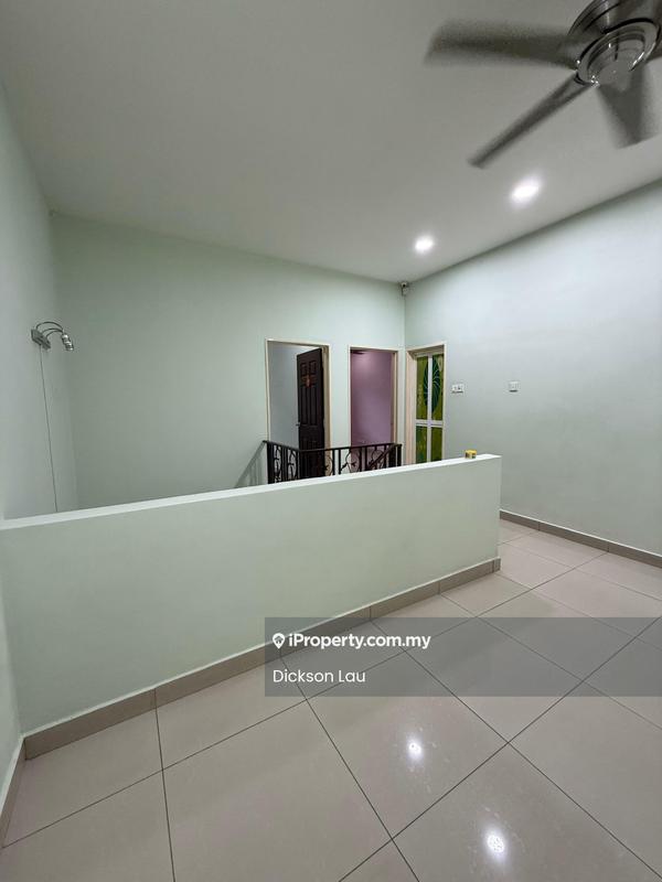 Rumah Berangkai 2 Tingkat untuk Dijual di Taman Sri Putra Mas, Sungai Buloh oleh Dickson Lau - Interior - iProperty.com.my