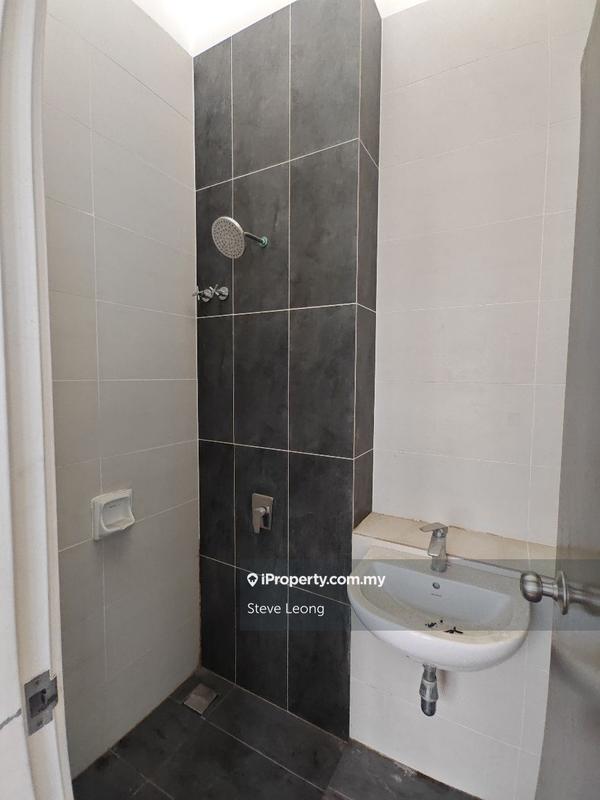 3-storey Terraced House for Sale in Setia Utama, Setia Alam by Steve Leong - iProperty.com.my