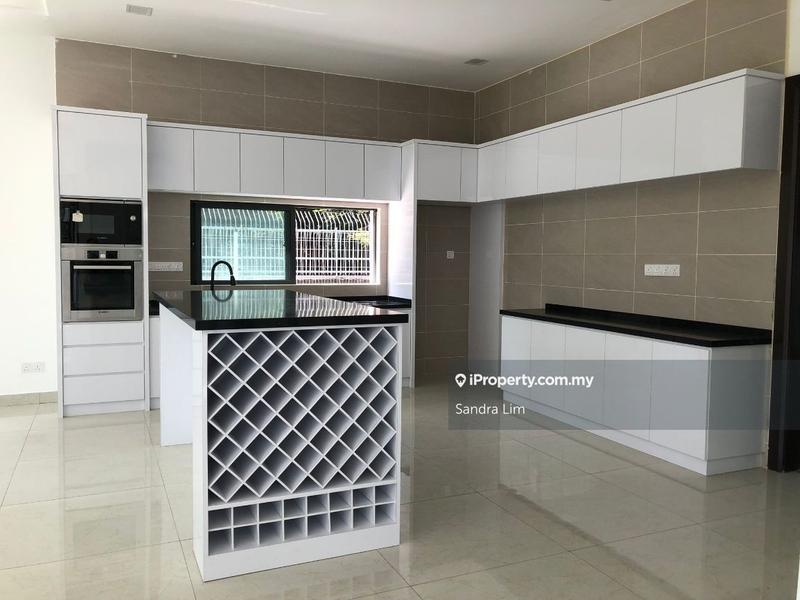 Bungalow House for Sale in Subang Heights, Subang Jaya by Sandra Lim - iProperty.com.my