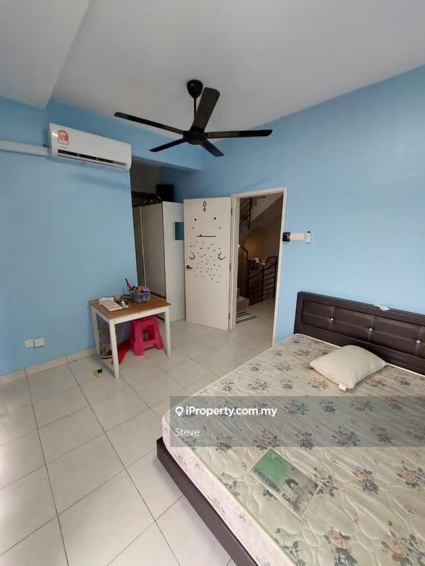 3-storey Terraced House for Sale in BAYU HEIGHT 1 SERDANG BALAKONG SERI KEMBANGAN, Seri Kembangan by Steve - iProperty.com.my