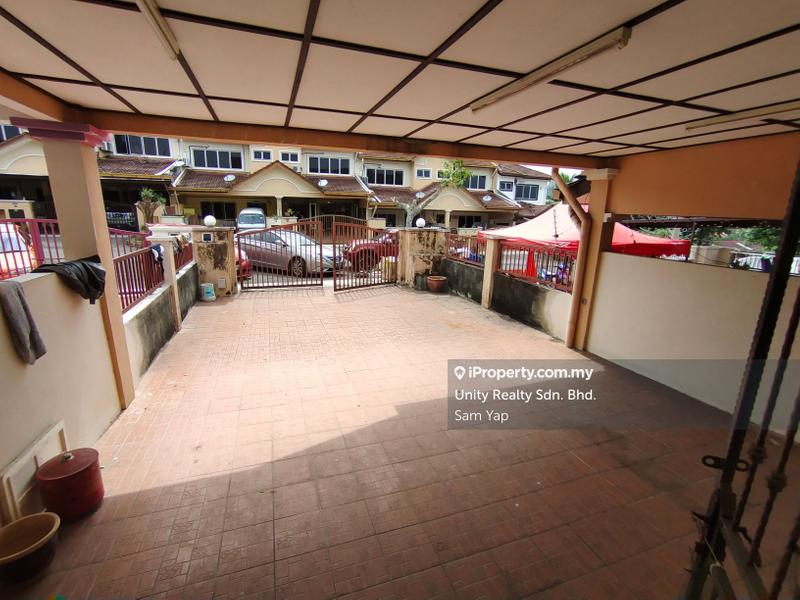Rumah Berangkai 2 Tingkat untuk Dijual di Taman Pinggiran Saujana, Prima Saujana, Kajang oleh Sam Yap - iProperty.com.my
