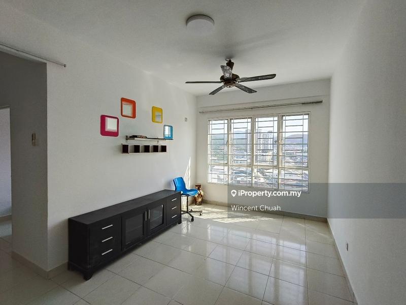 For Rent - Banjaria Court