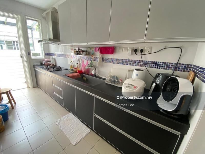Rumah Teres 2-Tingkat untuk Dijual di Desa Parkcity, Kuala Lumpur oleh James Lee - iProperty.com.my