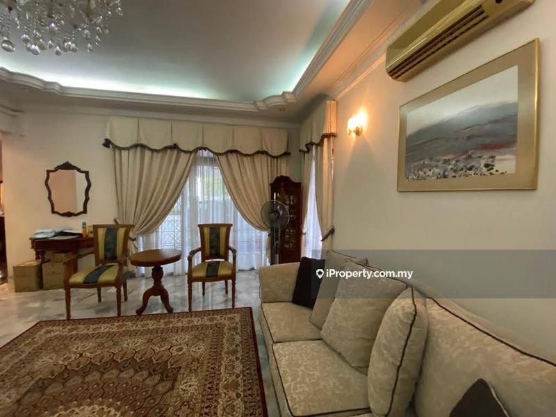 Bungalow House for Sale in SS19, Subang Jaya by Celia Tan - iProperty.com.my