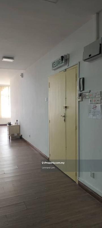Shop / Office for Sale in NZX Commercial Centre, Petaling Jaya by Lennard Lim - iProperty.com.my