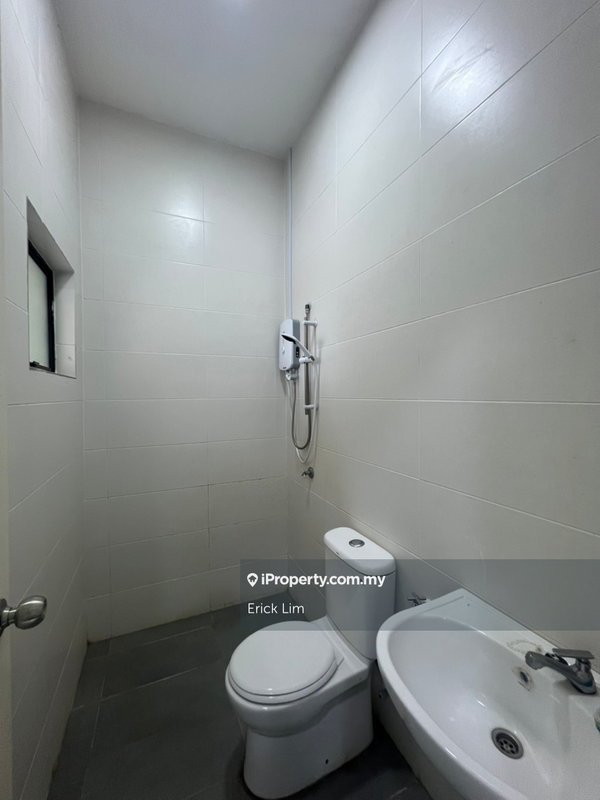 Rumah Teres untuk Dijual di Taman Ayer Keroh Height, Bukit Katil oleh Erick Lim - iProperty.com.my