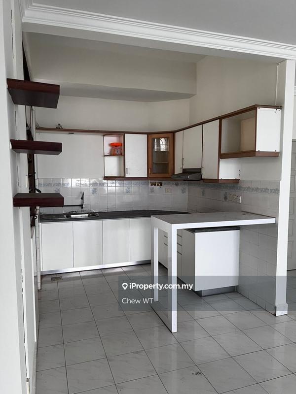 For Sale - Pantai Apartment