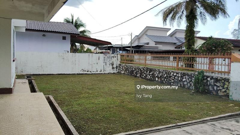 Bungalow House untuk Dijual di Taman golf, Ipoh perak, Ipoh oleh Ivy Tang - iProperty.com.my