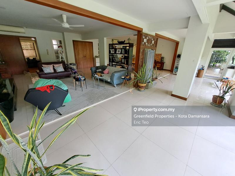 Kondominium untuk Dijual di Desa Damansara oleh Eric Teo - iProperty.com.my