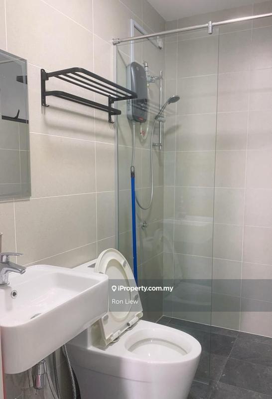 Residensi Servis untuk Disewa di Far East oleh Ron Liew - iProperty.com.my