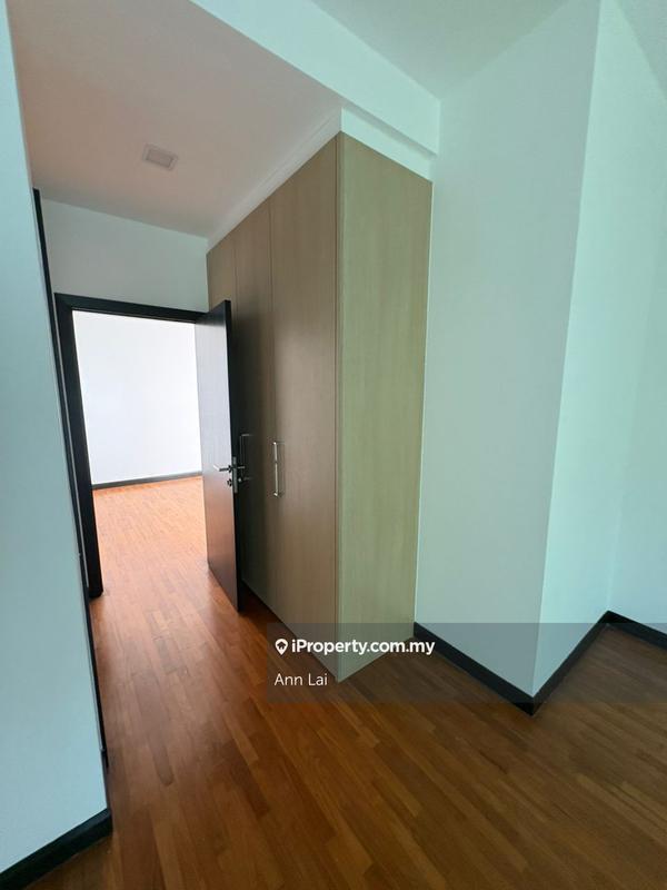 Rumah Berkembar untuk Dijual di Leisure Farm, Gelang Patah oleh Ann Lai - iProperty.com.my