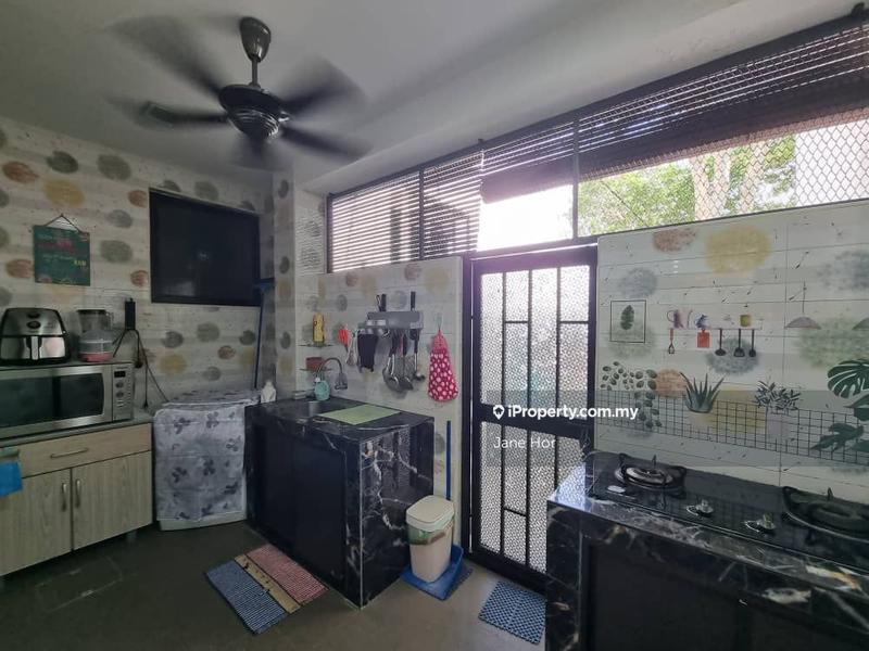 Rumah Berangkai 3 Tingkat untuk Dijual di 16 Sierra, Puchong oleh Jane Hor - iProperty.com.my
