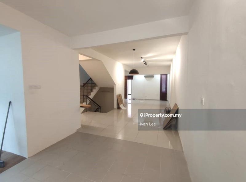 3.5-storey Terraced House for Sale in Damansara Jaya, Petaling Jaya by Ivan Lee - iProperty.com.my