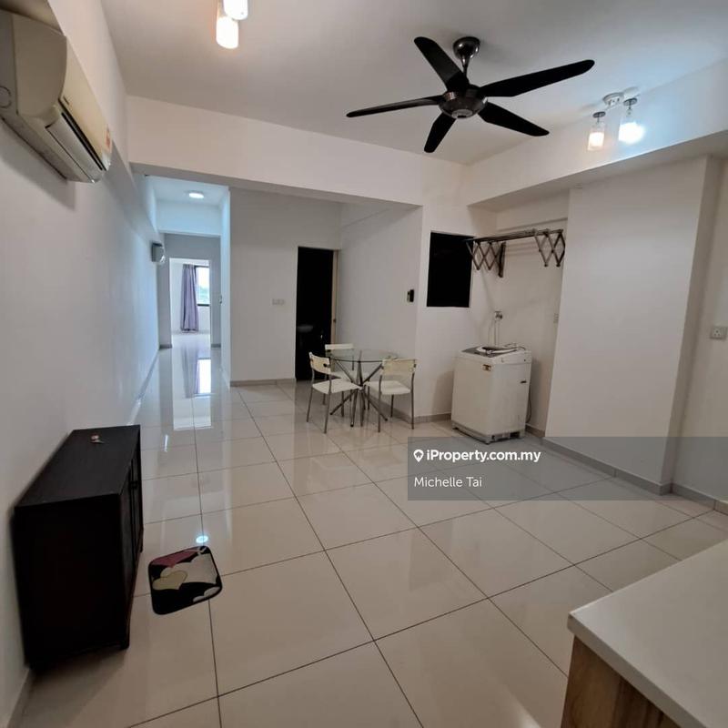 For Rent - Avenue D'Vogue