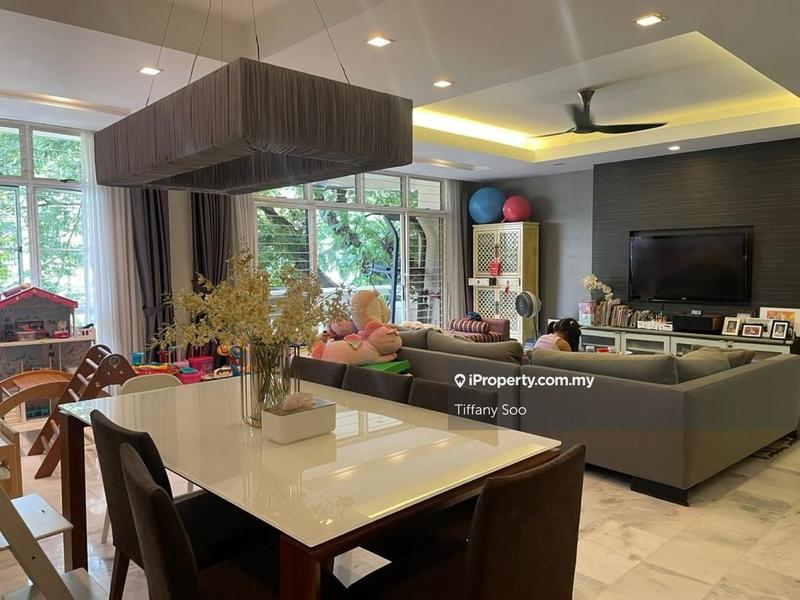 For Sale - Sri Murni