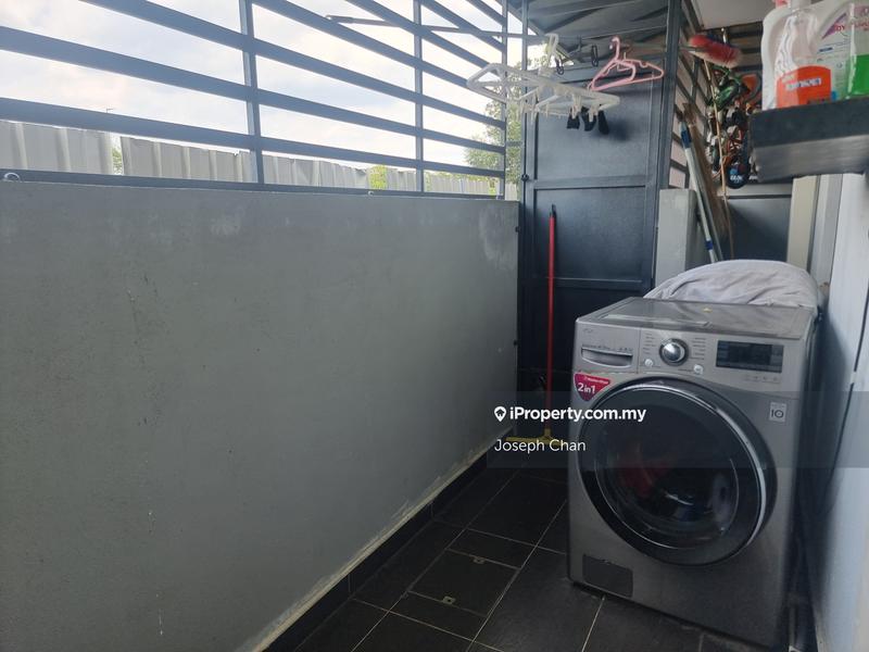 Rumah Berangkai 2 Tingkat untuk Dijual di Taman Cahaya Alam, Shah Alam oleh Joseph Chan - iProperty.com.my