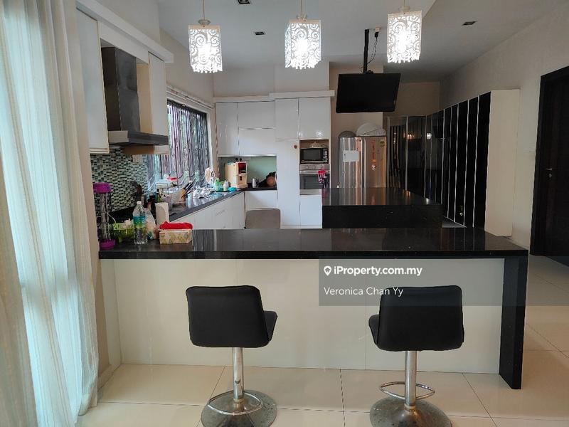 Bungalow House for Rent in Taman Melawati, Ulu Kelang by Veronica Chan Yy - iProperty.com.my